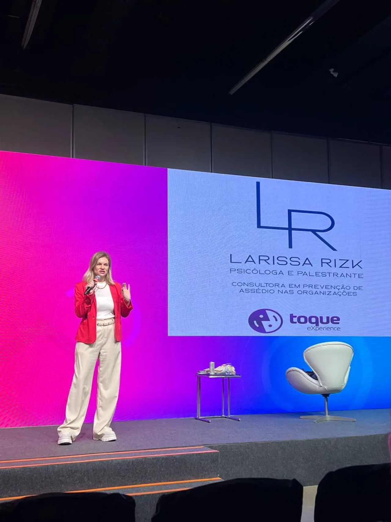 Larissa Rizk na estreia de Assédio sem Tabu no 11º Congresso Internacional de Compliance em 2024